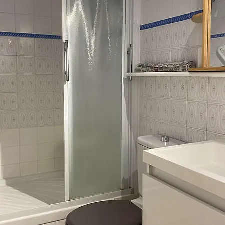 Apartment T1 Lumineux Avec Cuisine Equipee, Coin Nuit Separe Et Wifi - - Fr-1-553-48 *